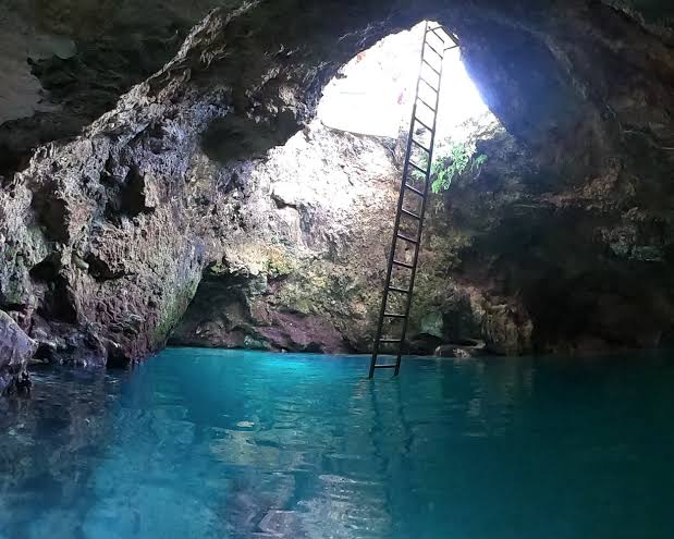 Mineral Spring Blue Hole Negril